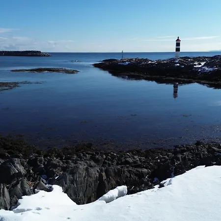 Han/Misafirhane Brakkebo As Gamvik (Troms)