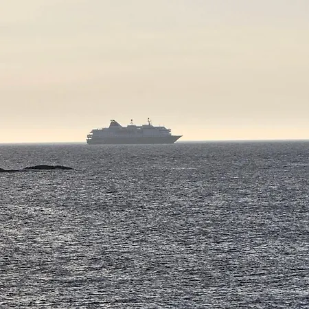 Han/Misafirhane Brakkebo As Gamvik (Troms)